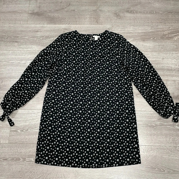 NWOT H&M Long Sleeve Black Floral Print Tunic Shift Dress Pockets 12 - Picture 5 of 14